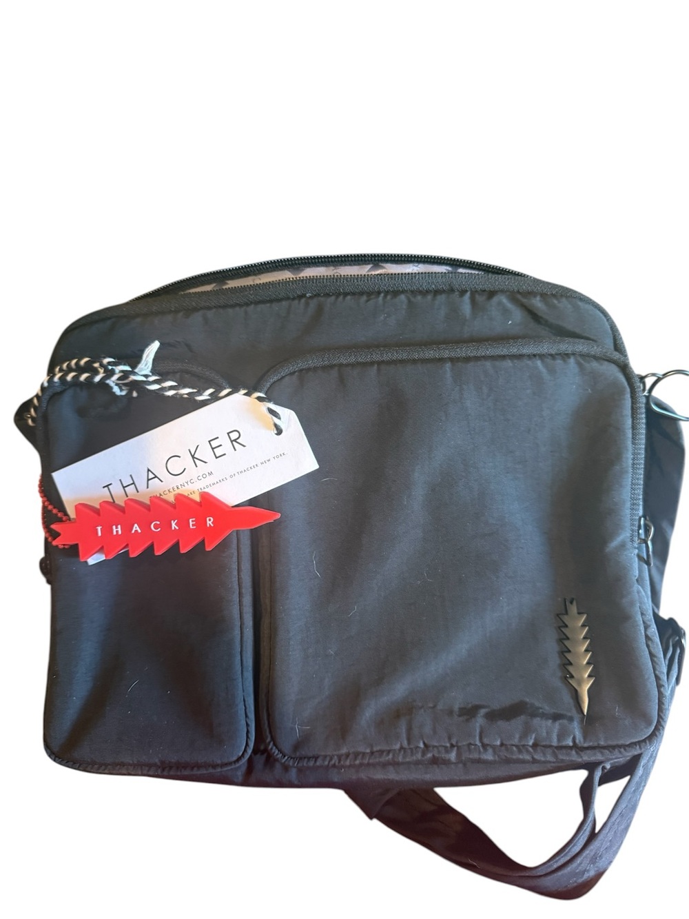 THACKER Cloud Organizer Travel Sling Bag - Black - Picture 9 of 9